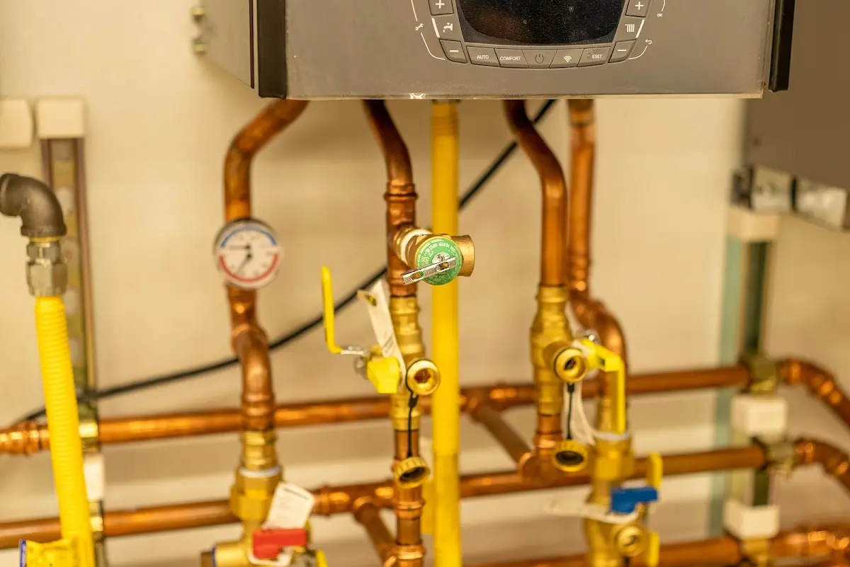 Licensed technician providing Pipe Repair for a homeowner in Potomac Mills